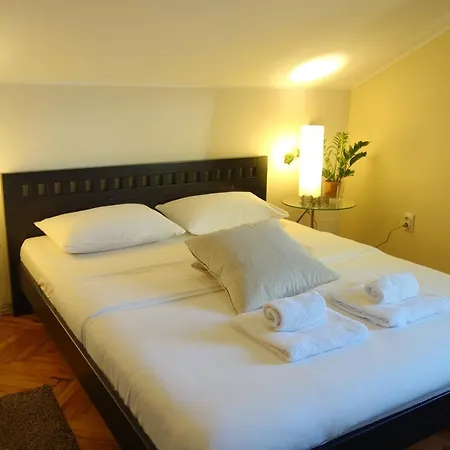 Quantum Beograd Pensión 3*